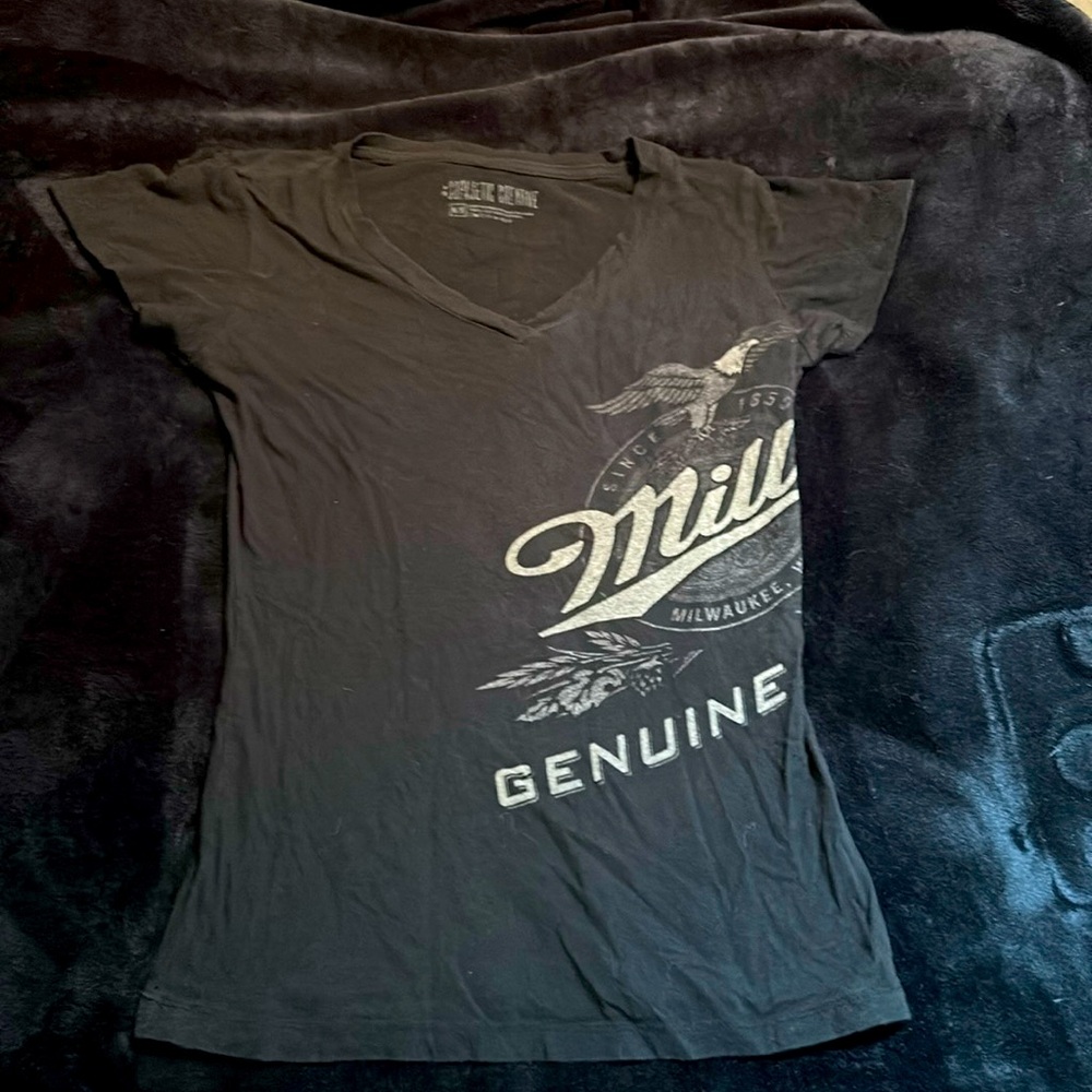 MILLER GENUINE DRAFT Black Tee